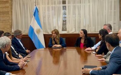 La secretaria Flavia Royon se reunió con CAEM para fijar lineamientos de trabajo conjunto