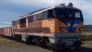 Santa Cruz/Volvió a rodar el tren: YCRT; una locomotora une Río Turbio con Punta Loyola