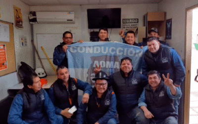 «No es sólo un agradecimiento, es un testimonio de liderazgo», Trabajadores mineros homenajearon a Javier Castro
